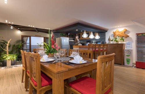 Jimbaran Villa | Experience Villa SoDe Balangan with Private Pool & Breakfast