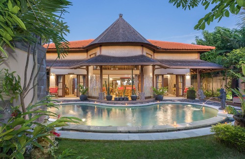 Jimbaran Villa | Experience Villa SoDe Balangan with Private Pool & Breakfast