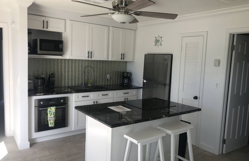 Treasure Cay Villa | Villa Sofia: Paradise Awaits at Treasure Cay with Ocean Views