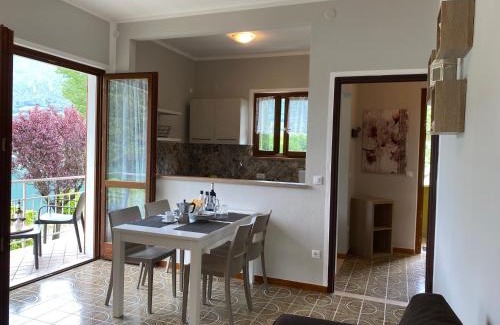 Idro Apartment | Oceanfront Villa Soghetta: 4-Star Family Getaway