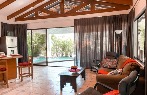Playa Hermosa Villa | Villa Sol Playa Hermosa: Oceanfront Retreat with Pool