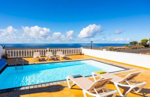 Las Brenas Villa | Villa Sol Y Mar: Family-Friendly Retreat with Pool & 9.3 Rating