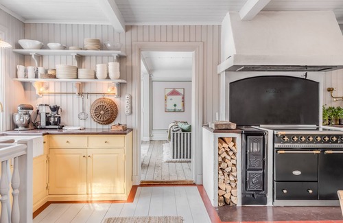 Vaxholm Villa | Beautiful Villa Solbacka 1911 - Ocean View & Design Oasis