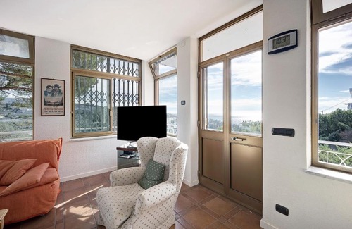 Sanremo House | Elegant Villa Sole Appartamento in Sanremo - 10/10 Rated
