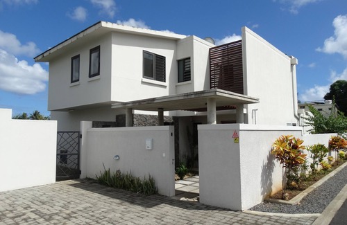Trou aux Biches Villa | Villa Soleil: New Villa with Ocean View & Pool Near Lagoon