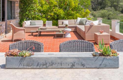 Algaida Villa | Discover Villa Son Bibiloni: Family-Friendly Retreat