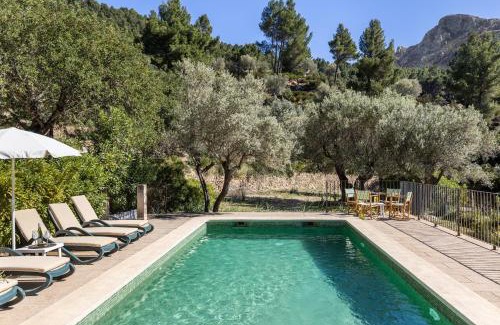 Estellencs Villa | Villa Son Llarg: Family-Friendly Retreat with Pool & Pets