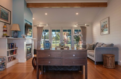 Coldstream Other | Villa Sophia - luxury vineyard residence