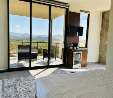 San Antonio de las Minas Hotel | Discover Villa Sophia in Valle de Guadalupe - Pet Friendly Retreat