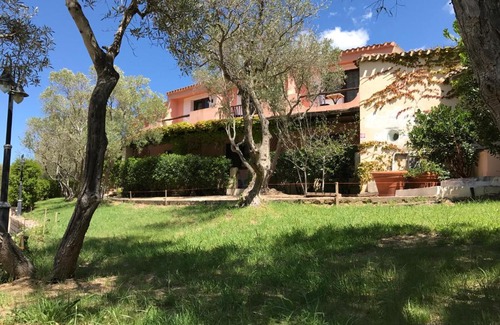 Porto Cervo Hotel | Villa Sopravento: Pet-Friendly Retreat with Ocean Views