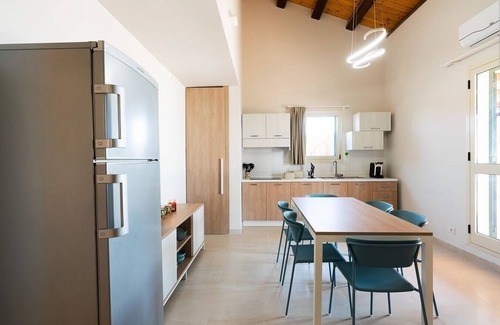 Donnalucata Villa | Villa Sorella: Family-Friendly Getaway in Donnalucata Area