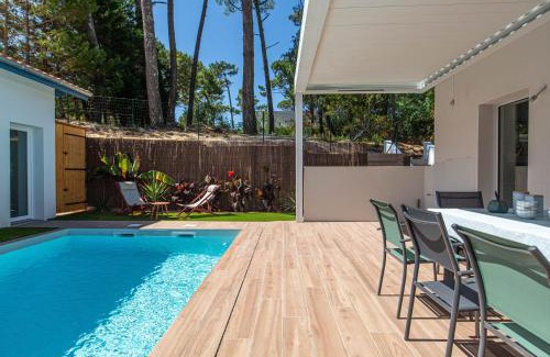 Capbreton Villa | Villa Souleillous: 4-Star Retreat Steps from the Beach