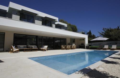 Santa Ponsa Villa | Discover Villa SP Suites Santa Ponsa - Oceanfront Paradise