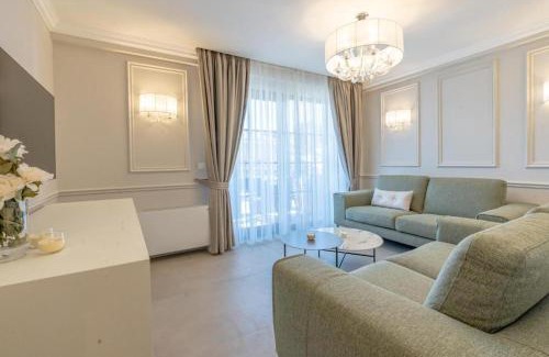 Varosh House | Top-Rated Villa & Spa Chunarot with Private Pool & Hot Tub