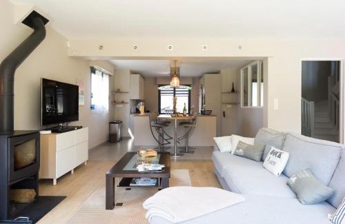Saint-Briac-sur-Mer House | Villa Spacieuse & Moderne, Proche des Plages