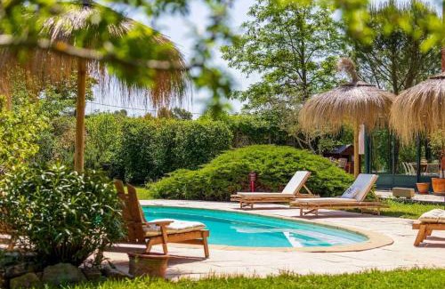Ponteves Villa | Discover Villa with Private Pool & Garden in Ponteves