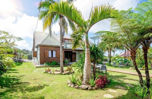 Les Avirons House | Villa spacieuse avec jardin, cheminée et billard, 5 chambres pour 10 pers. - FR-1-786-35