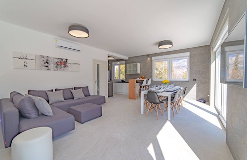 Komaji Villa | Villa Splendor: Modern 5-Bedroom Oasis near Dubrovnik