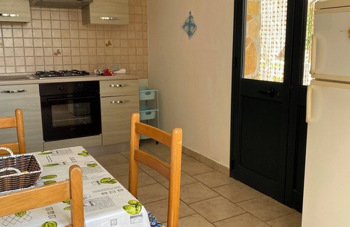 Torre Vado Apartment | Pet-Friendly Villa with Garden, Pool & Oceanfront Views