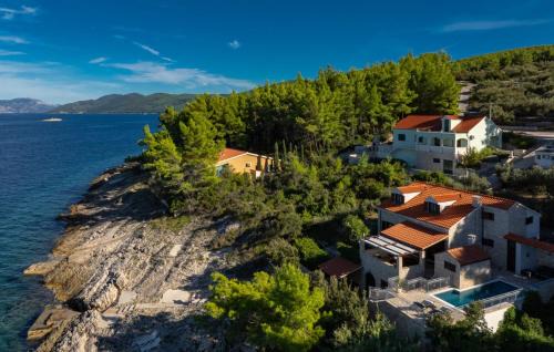Prigradica Villa | Villa Stavros by Villas Guide