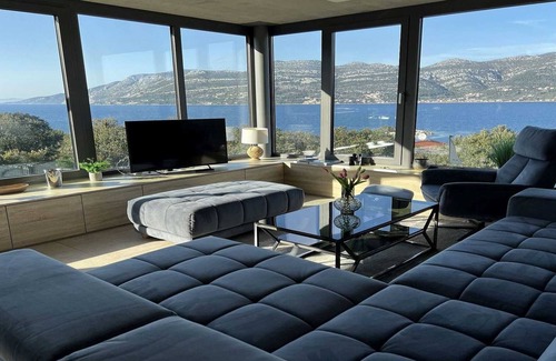 Cove Tri Zala (Zrnovo) Villa | Discover Villa Stella in Korčula: Pool, Spa & Family Fun