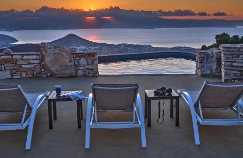 Lefkes Villa | Villa Stella: Oceanfront Retreat in Lefkes, Paros