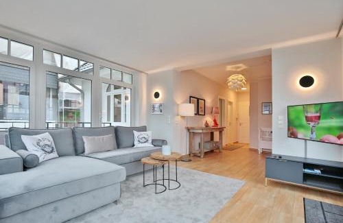 Timmendorfer Strand Apartment | Charming Villa Strandallee 164: Family-Friendly Retreat