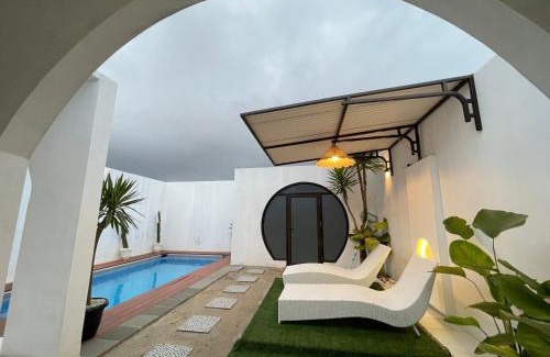 Parongpong Villa | Villa Suarga Loka