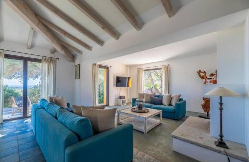 Pianotolli-Caldarello Villa | Pet-Friendly Villas in Pianottoli-Caldarello, France
