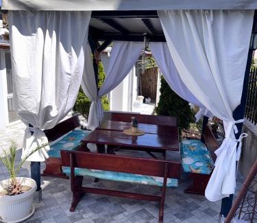 Kiten House | Top-Rated Vila Sunset II with Kitchen Amenities Awaits You