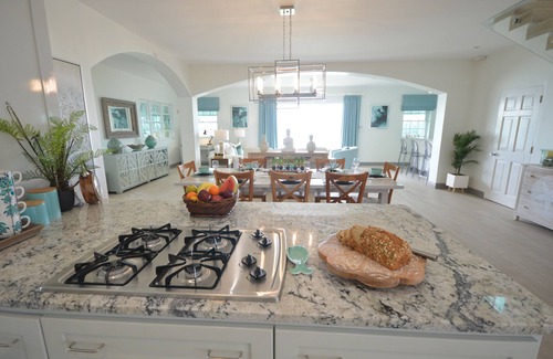 Saint Lawrence Villa | Beachfront Villa with Pool and Spa on South Coast