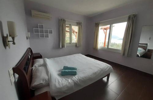 Katokhorion Villa | Villa Sunrise: Oceanfront Oasis with Private Pool, Rated 9.9