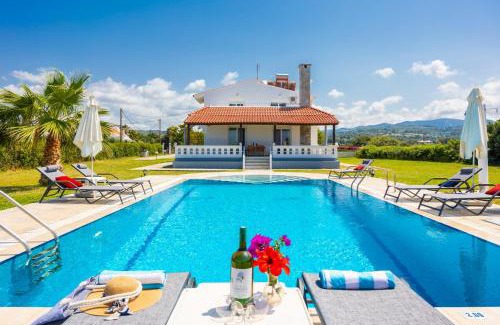 Kamiros Villa | Villa Sunset: Oceanfront Escape with Pool and 9.7 Rating