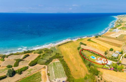 Kamiros Villa | Villa Sunset: Oceanfront Escape with Pool and 9.7 Rating