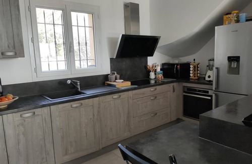 Trans-en-Provence House | Villa sur Jardin Clos: Family-Friendly Retreat with Pool