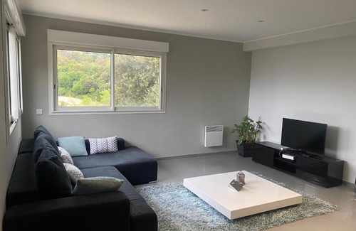 Bastia Apartment | Idyllic Villa with Kitchen in Bastia - Rated 10/10 by Guests