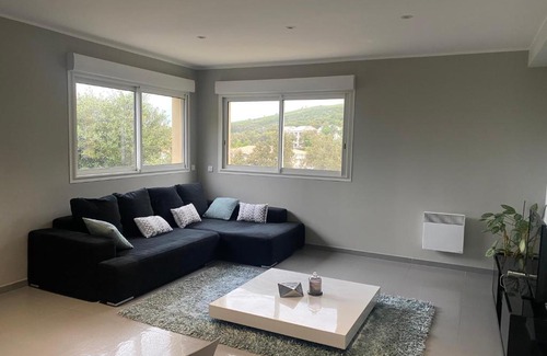 Bastia Apartment | Idyllic Villa with Kitchen in Bastia - Rated 10/10 by Guests