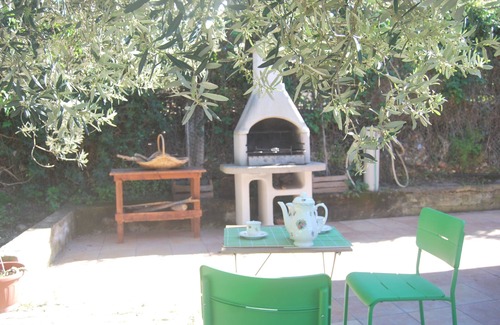 Licata House | Idyllic Villa Steps from the Sea with Breakfast Included