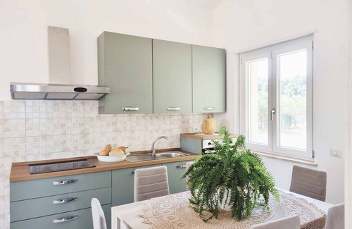 Isola di Capo Rizzuto Villa | Villa surrounded in nature
