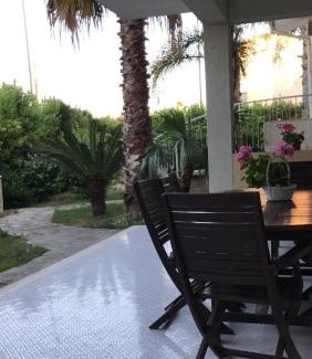 Brindisi Bed & Breakfast | Family-Friendly Getaway at Villa Susanna with Great Reviews