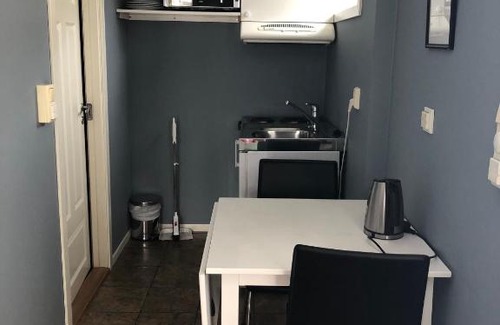 Svolvaer Apartment | Family-Friendly Retreat at Villa Svolvær - Guest Rated 8.2/10