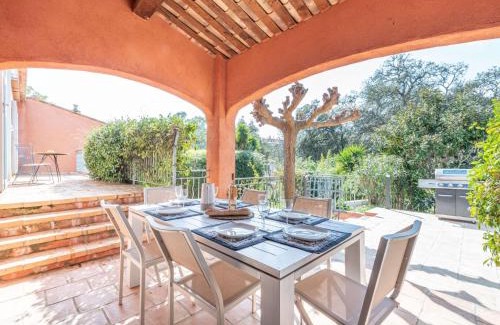 La Croix-Valmer Villa | Discover Villa Sylvabelle: 4-Star Poolside Escape