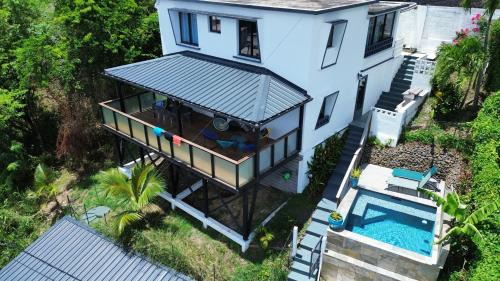 Fond Bernier Villa | Villa T4 with Pool & Ocean View - Perfect for Families