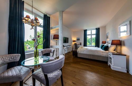 Tagerwilen Apartment | Experience Oceanfront Bliss at Villa Taegermoos
