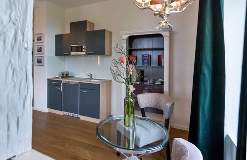 Tagerwilen Apartment | Discover Villa Tägermoos by the Seerhein with Pool & Views