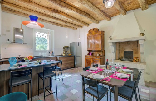 Brovello-Carpugnino Villa | Explore Villa Tagini: Family-Friendly Retreat Near Stresa