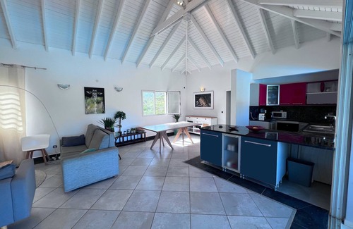 Quartier d Orleans Villa | Villa Taïana: Steps from Lucas Bay Beach with Private Pool