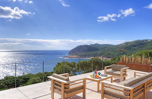Tamariu House | Villa Tamariu: Idyllic Getaway with Private Pool & Sea Views