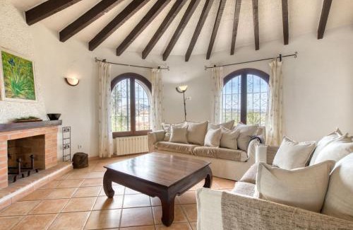 Balcon del Mar Villa | Family-Friendly Villa Tana with Pool Access Awaiting You