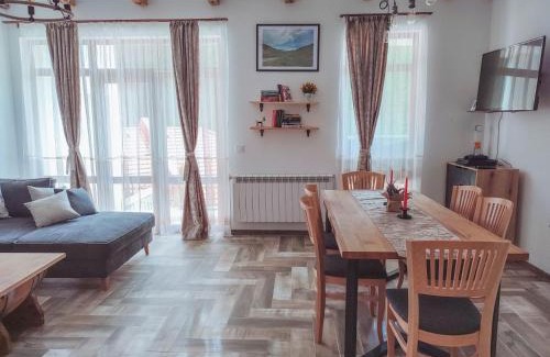 Stoykite Villa | Villa Tangra: Guest Rated 9.8, Pet & Child Friendly Stay